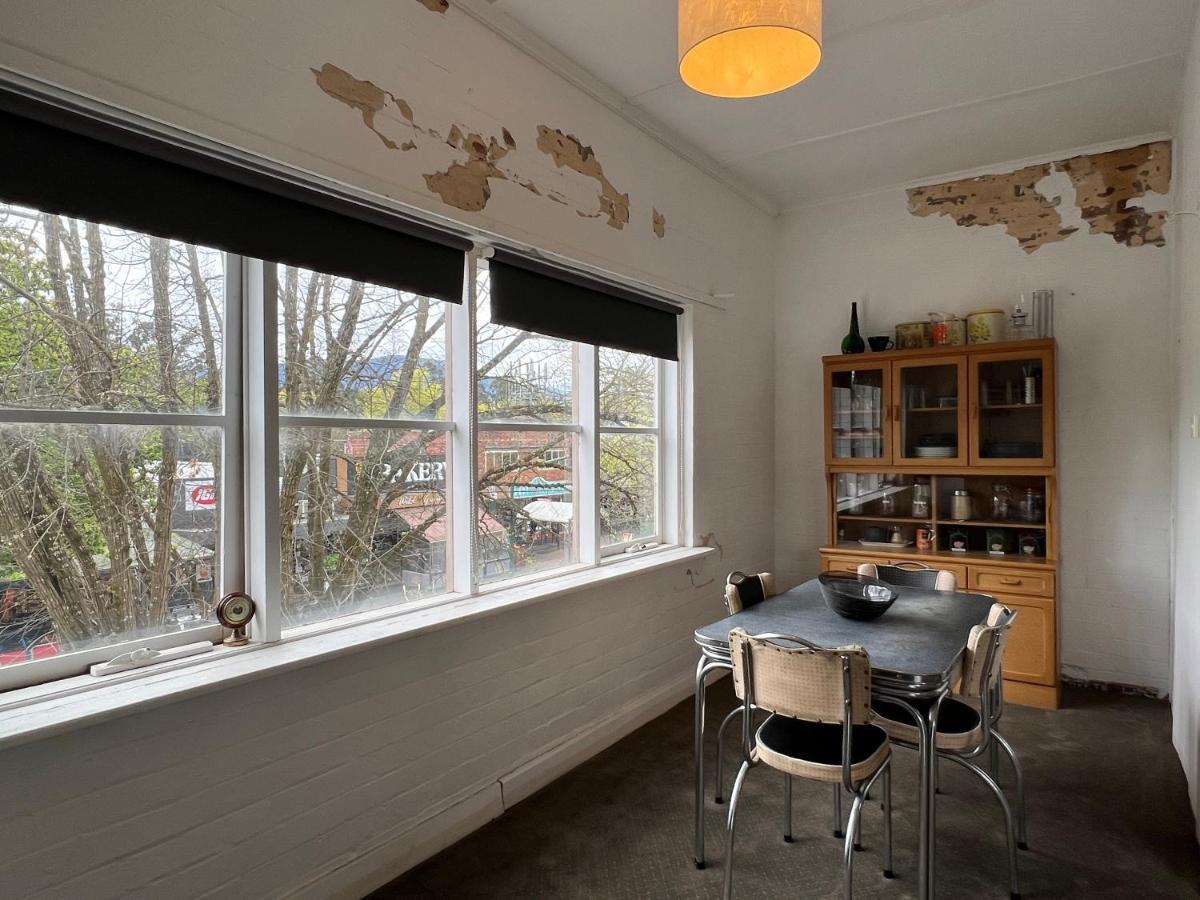 The Loft On Main Street * Healesville